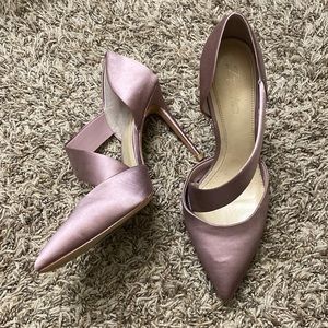 💙 Bundle 6 items for 20% off - Imagine By Vince Camuto Satin Heels